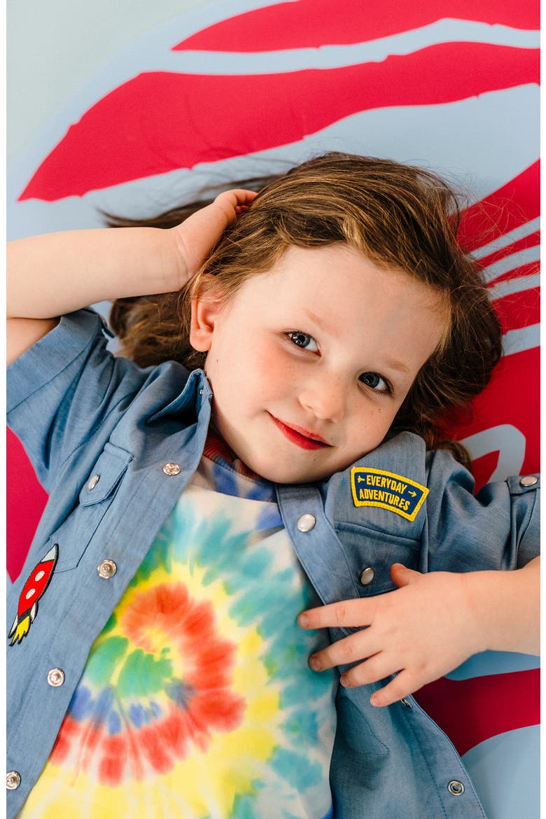 Kids' Space Appliqué Short Sleeve Cotton Chambray Snap-Up Shirt, Alternate, color, LIGHT BLUE