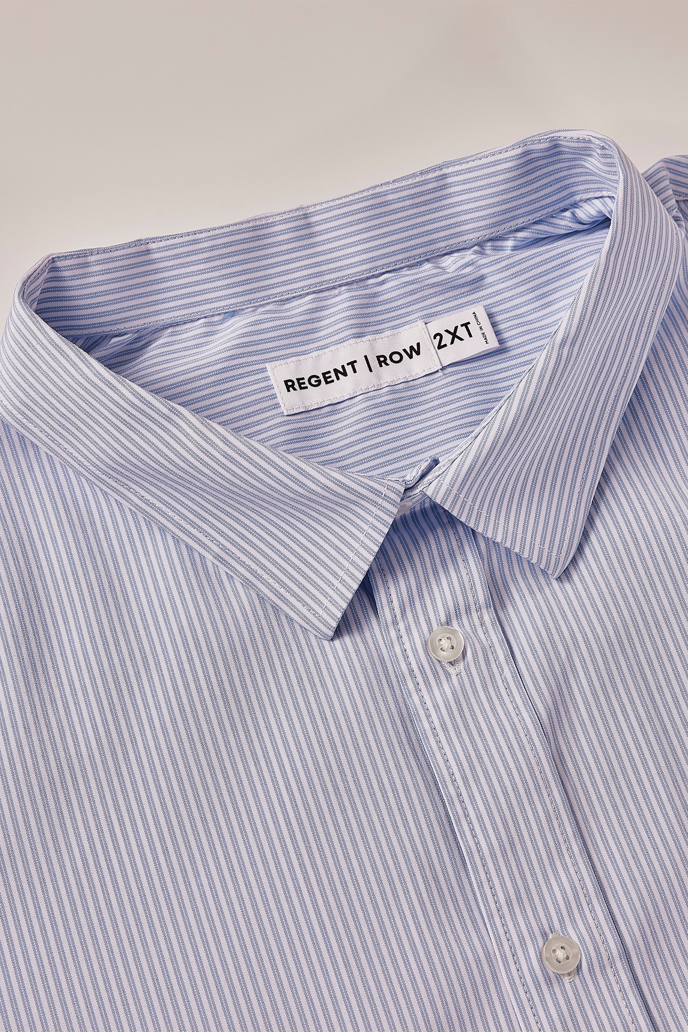 white-grey-stripe-52