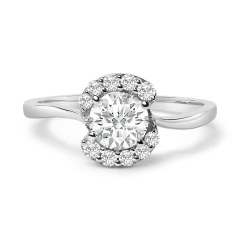 Sterling Silver Lab Grown 1.0 Cttw Diamond Oval Shaped Halo Engagement Ring