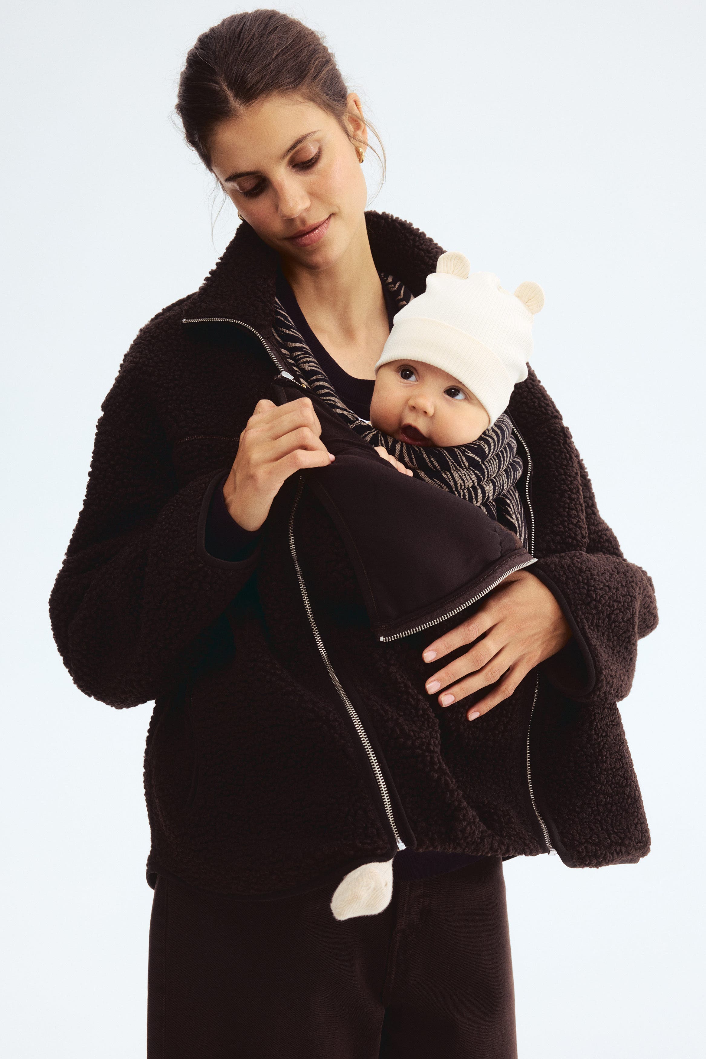 Mama Before & After Babywearing Teddy Jacket - image 2