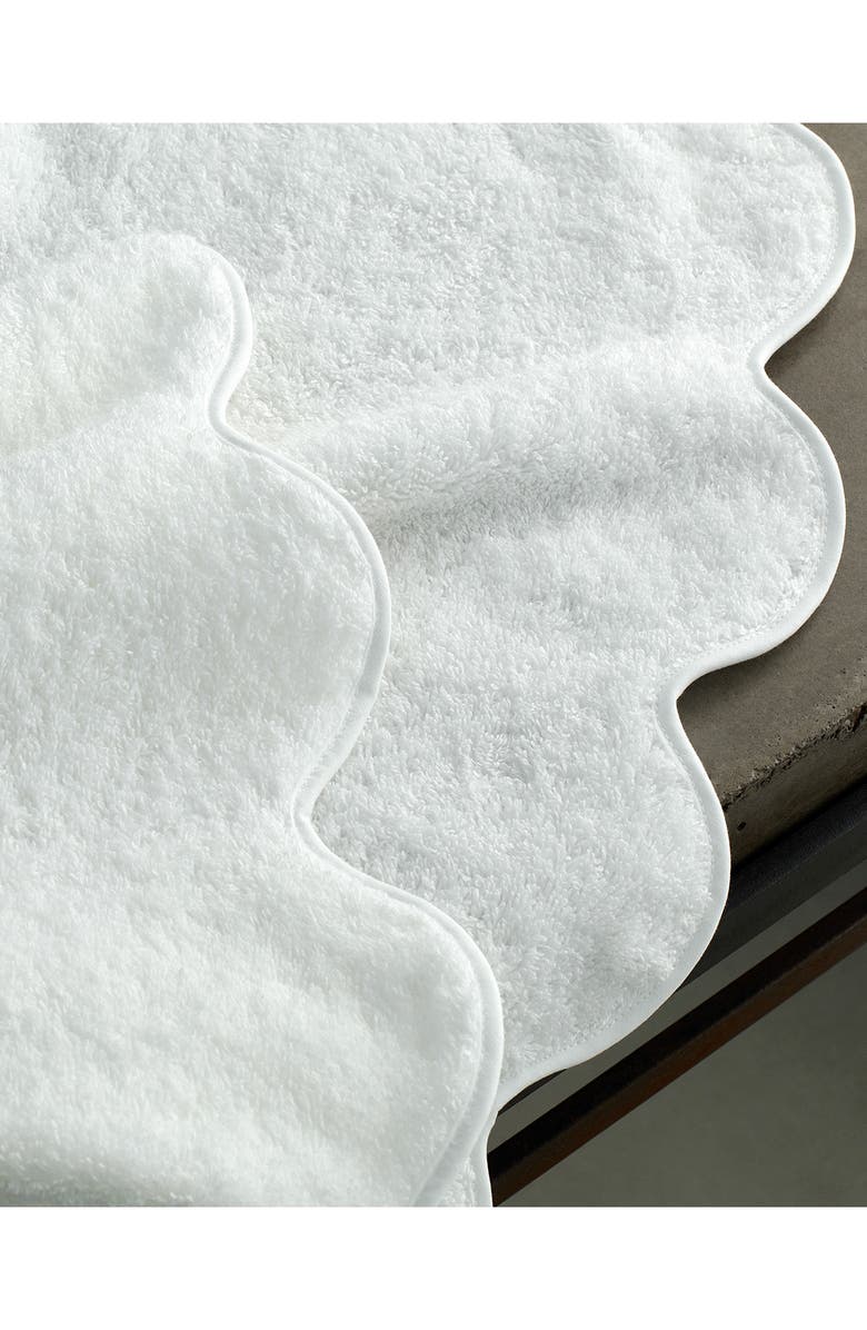 Matouk Cairo Scallop Bath Towel, Alternate, color, White