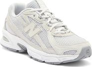 New Balance Gender Inclusive 740 Sneaker