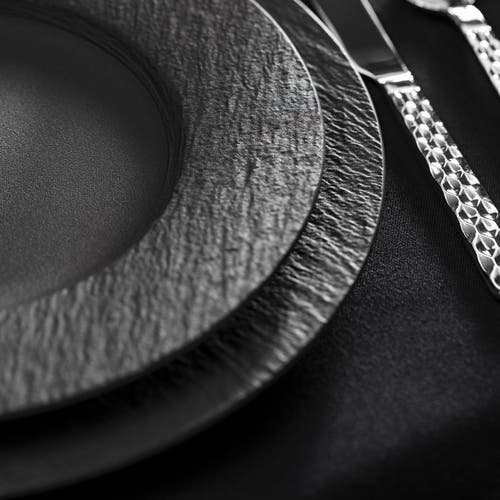 Villeroy & Boch Manufacture Rock Salad Plate In Black