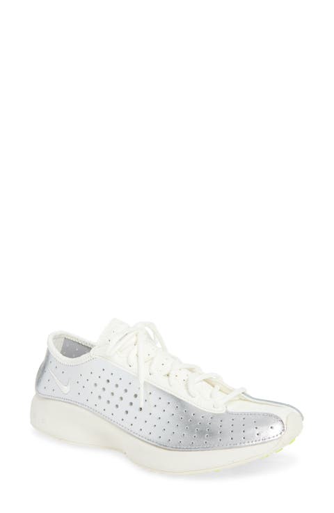 Air Superfly Sneaker (Women)