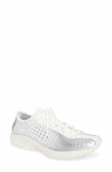 Air Superfly Sneaker