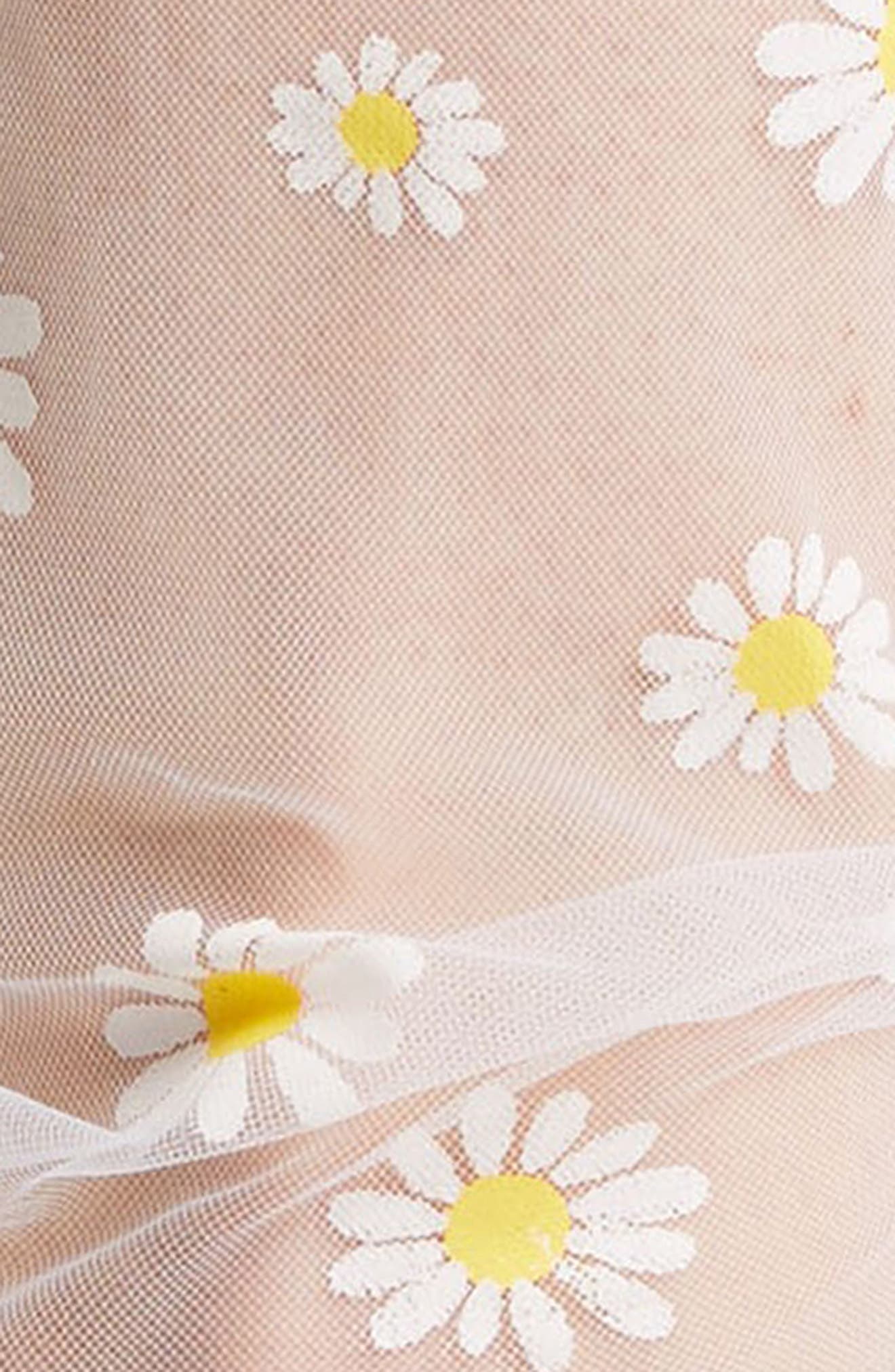 Daisy Tulle Socks - image 2