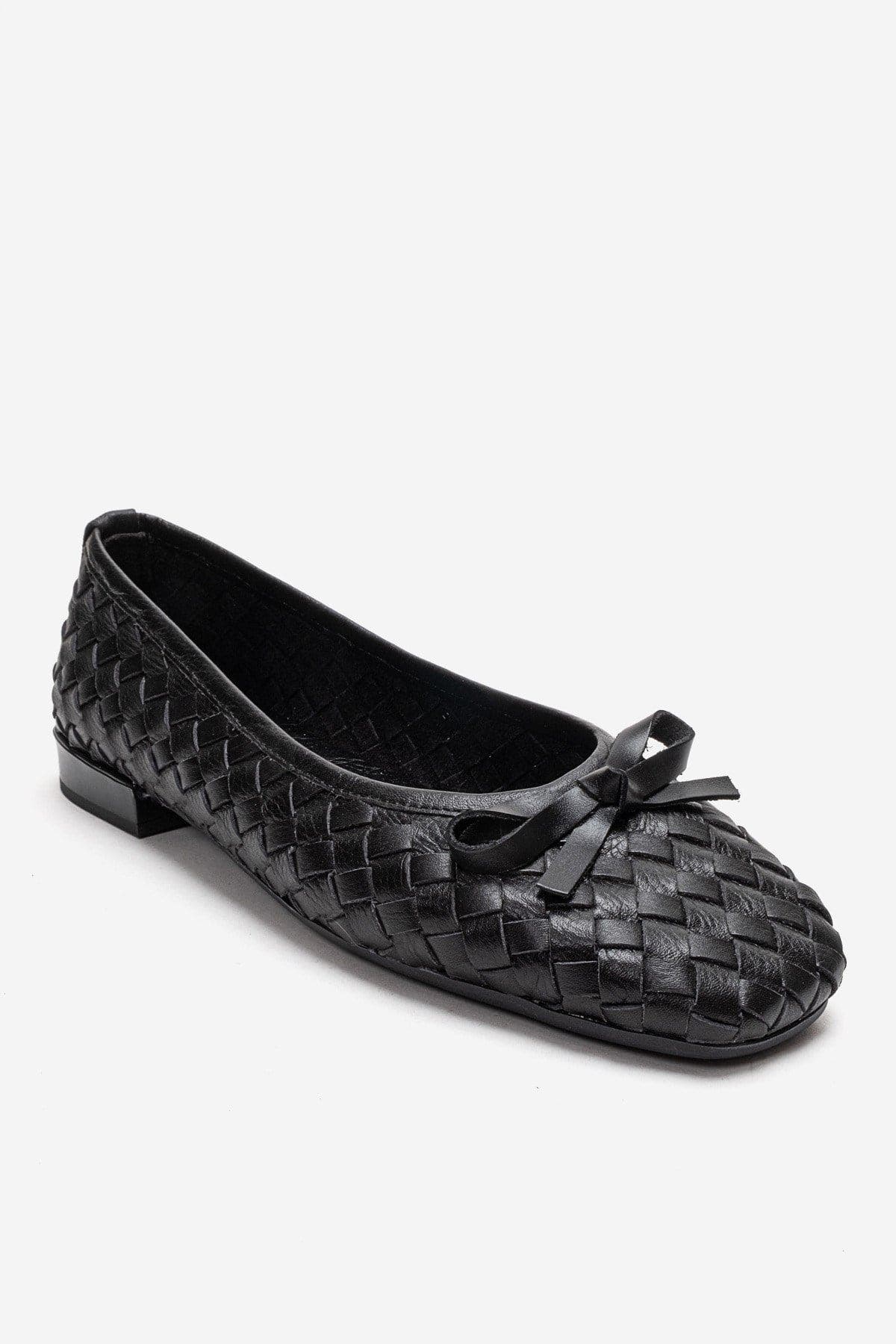 Forever & Always Shoes Garen Leather Ballet Flat, Alternate, color, Black