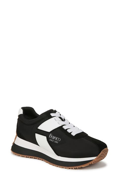 Erica Sneaker (Women)