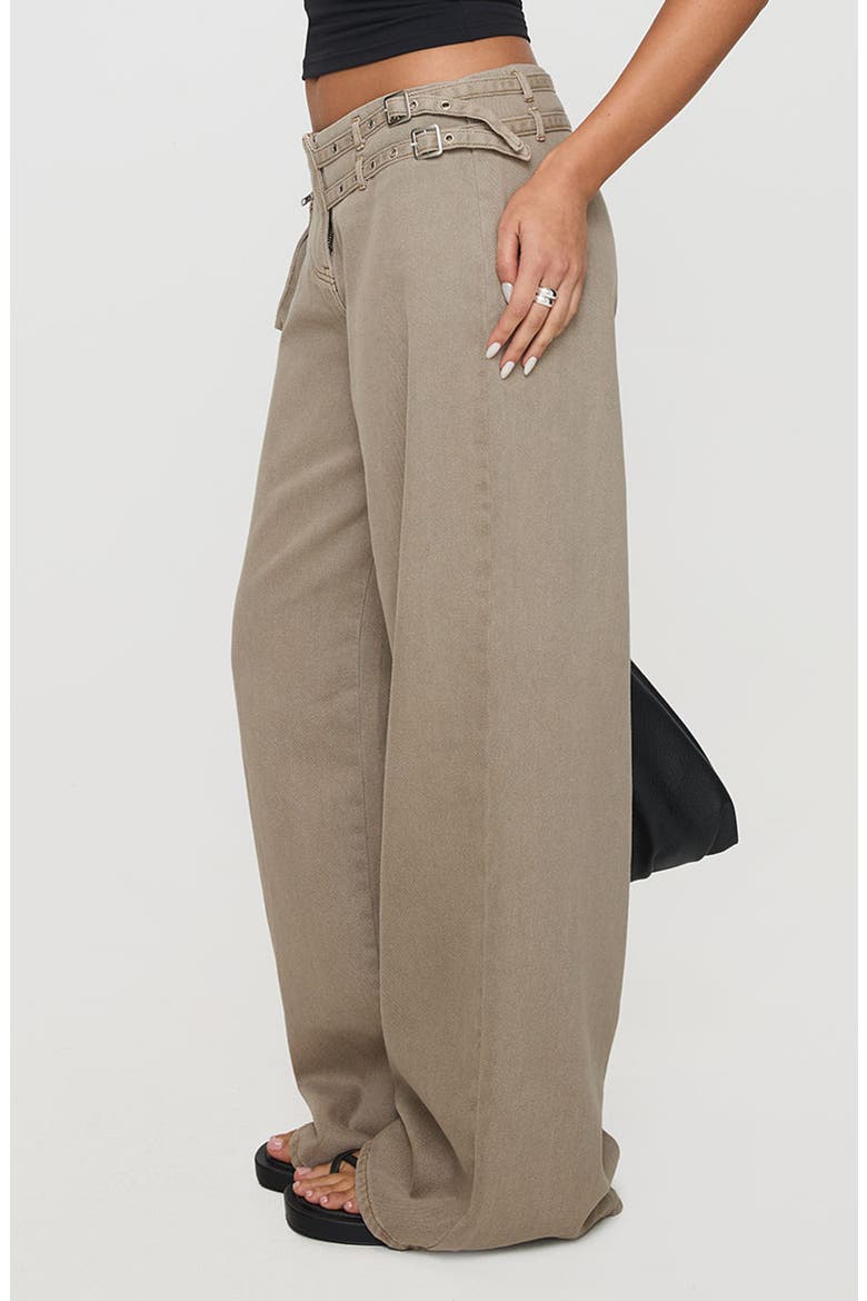 Paltrow Low Rise Wide Leg Cargo Jeans, Alternate, color, WASHED BROWN