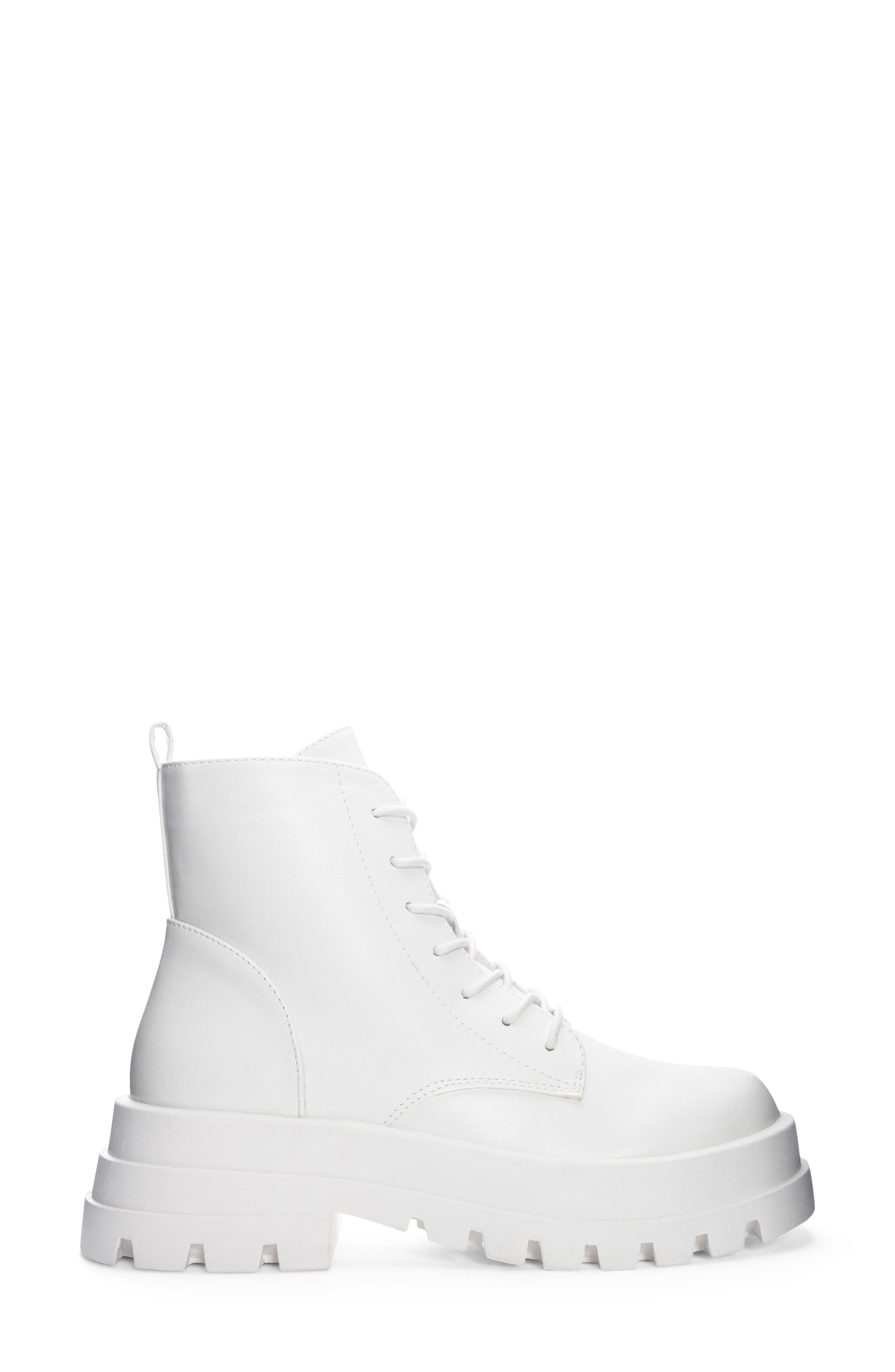 Vedder Lug Sole Boot, Alternate, color, WHITE