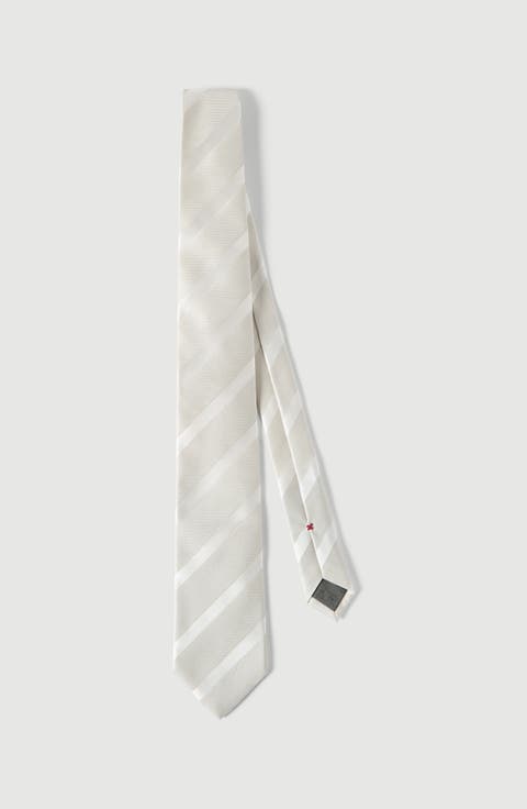 Silk diagonal tie with regimental stripe