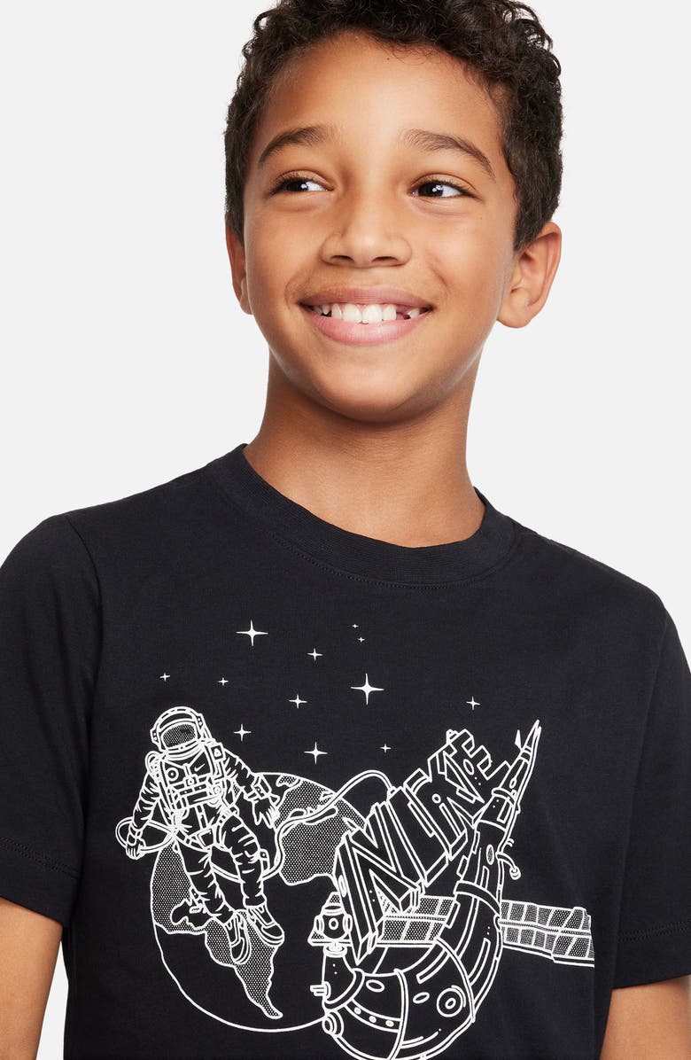 Nike Kids' Sportswear Graphic Cotton Tee, Alternate, color,