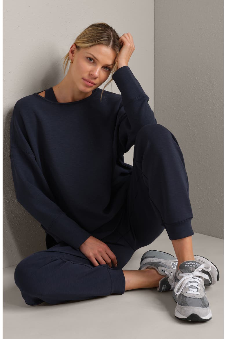 DreamGlow Pullover Sweatshirt, Alternate, color, NAVY BLUE