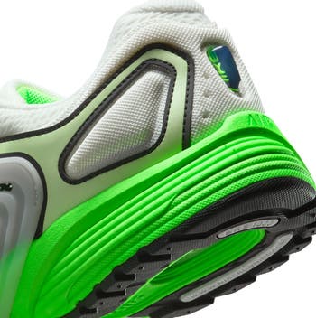 Air Pegasus Wave Sneaker