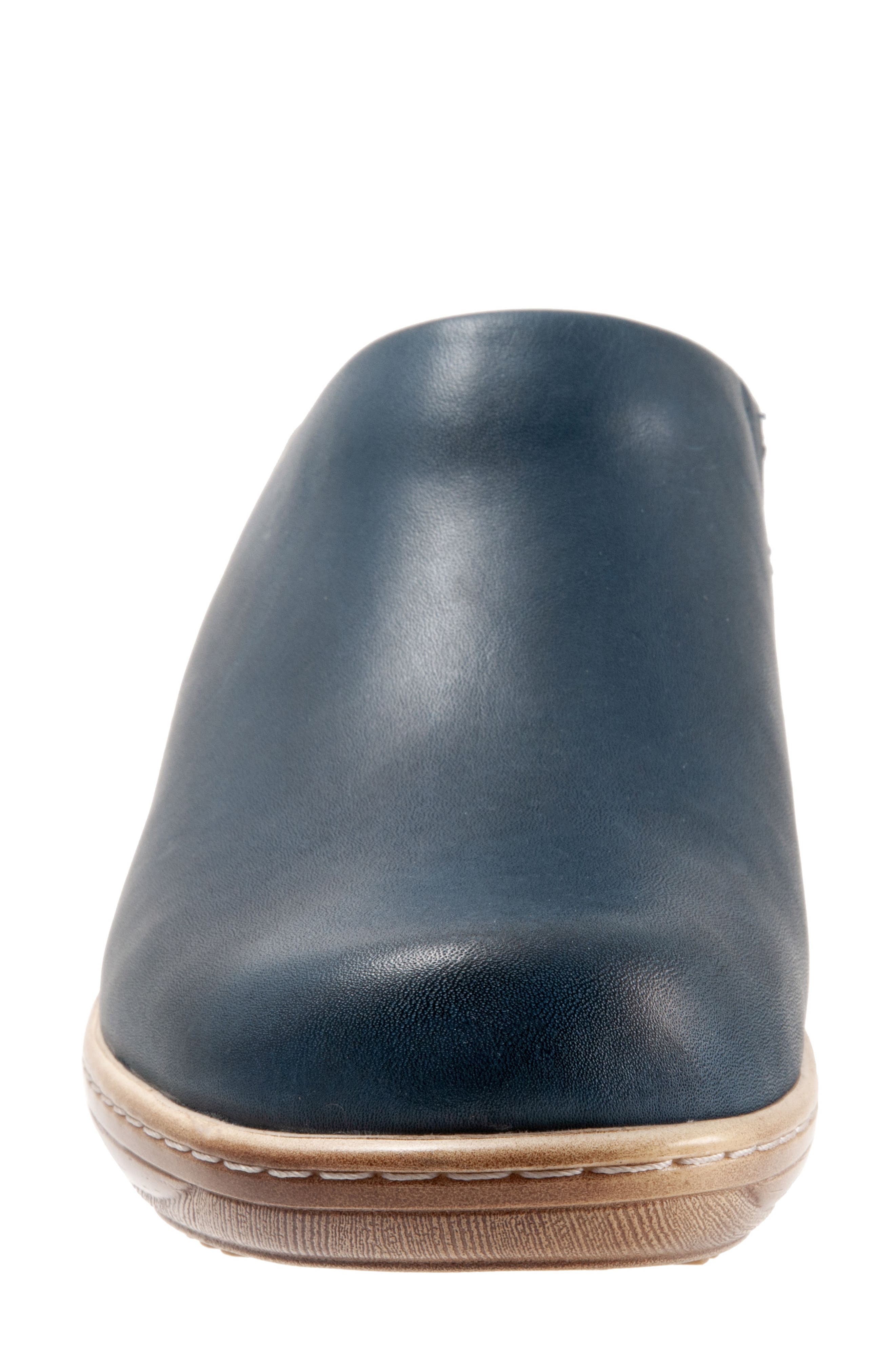 Madison Clog, Alternate, color, NAVY LEATHER