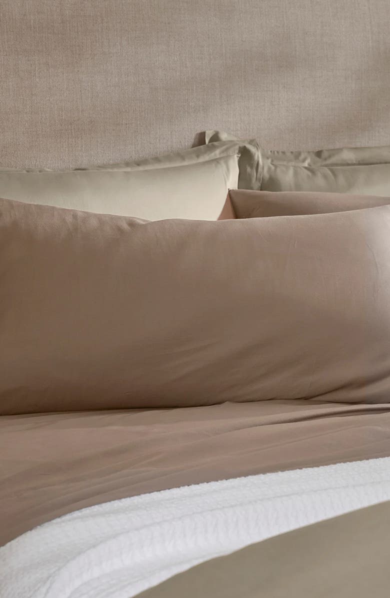 Boll & Branch Signature Hemmed Sheet Set, Alternate, color, Walnut