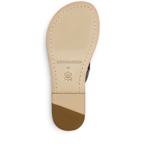 Bernardo Footwear Matrix 2 Thong Sandal In Navy