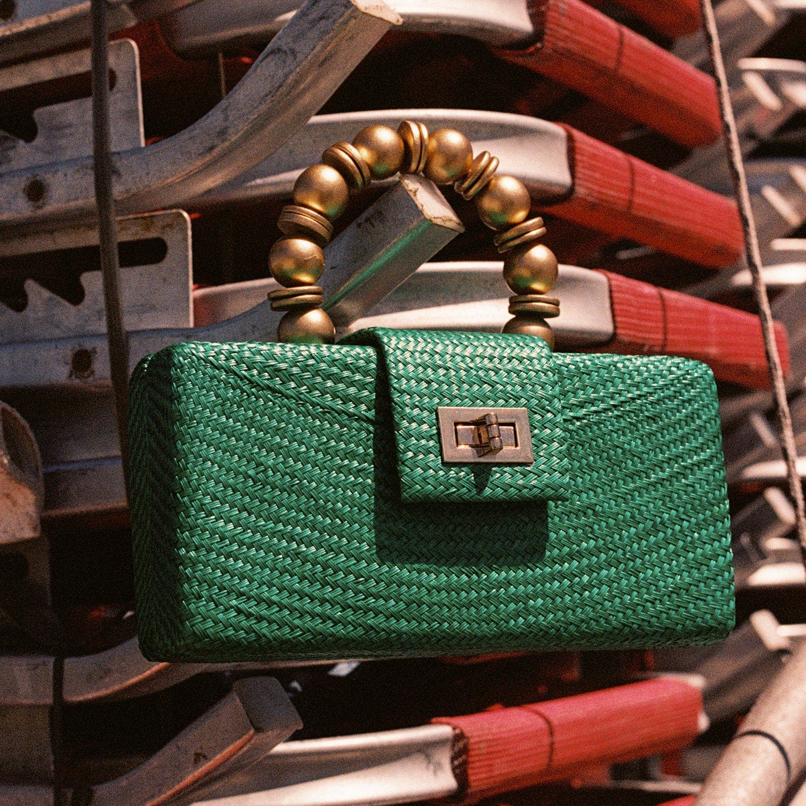 Soli & Sun THE SERENA Woven Straw Clutch Bag, Alternate, color, Green