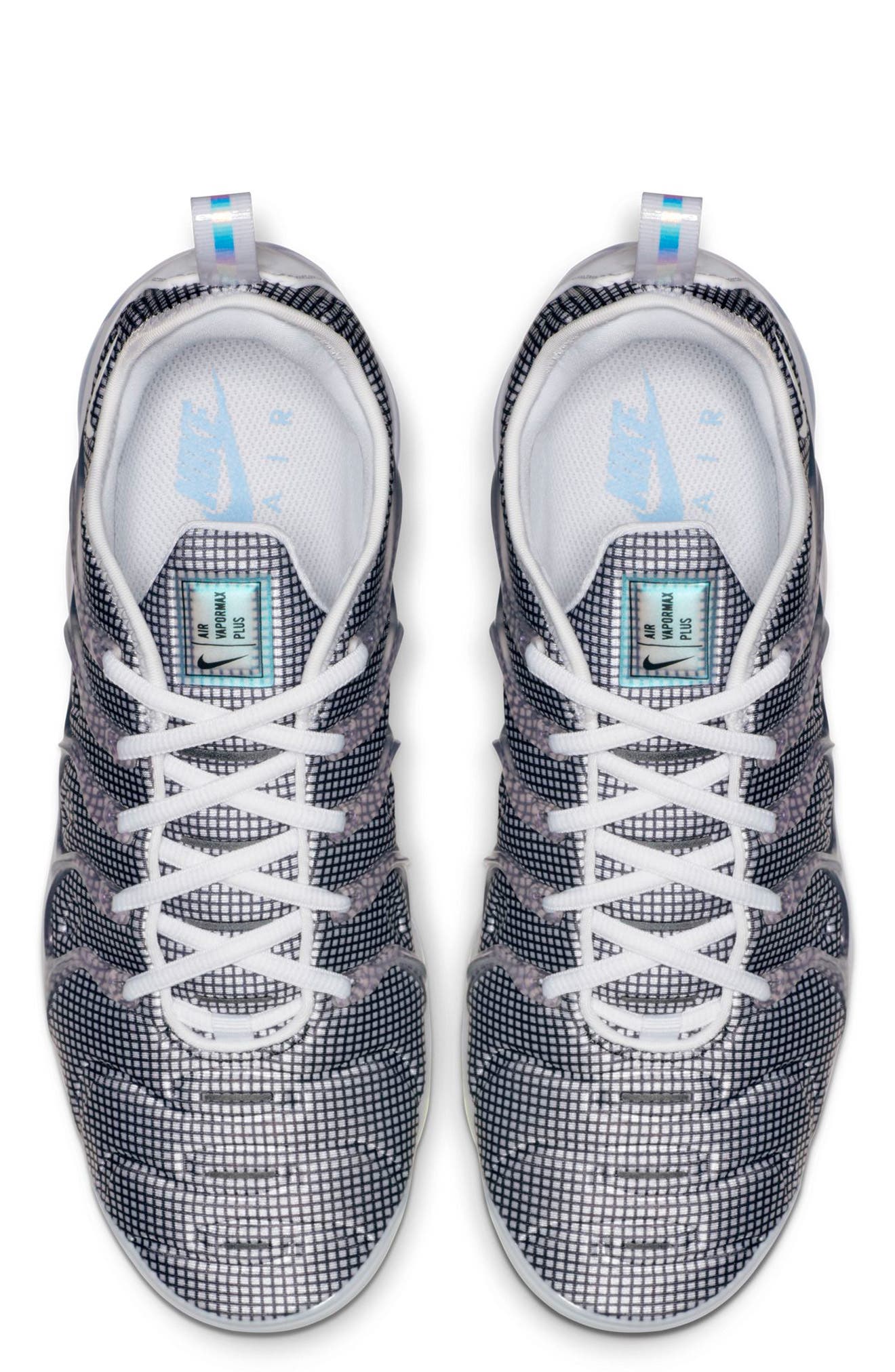 Nike Air VaporMax Plus Sneaker, Alternate, color, 