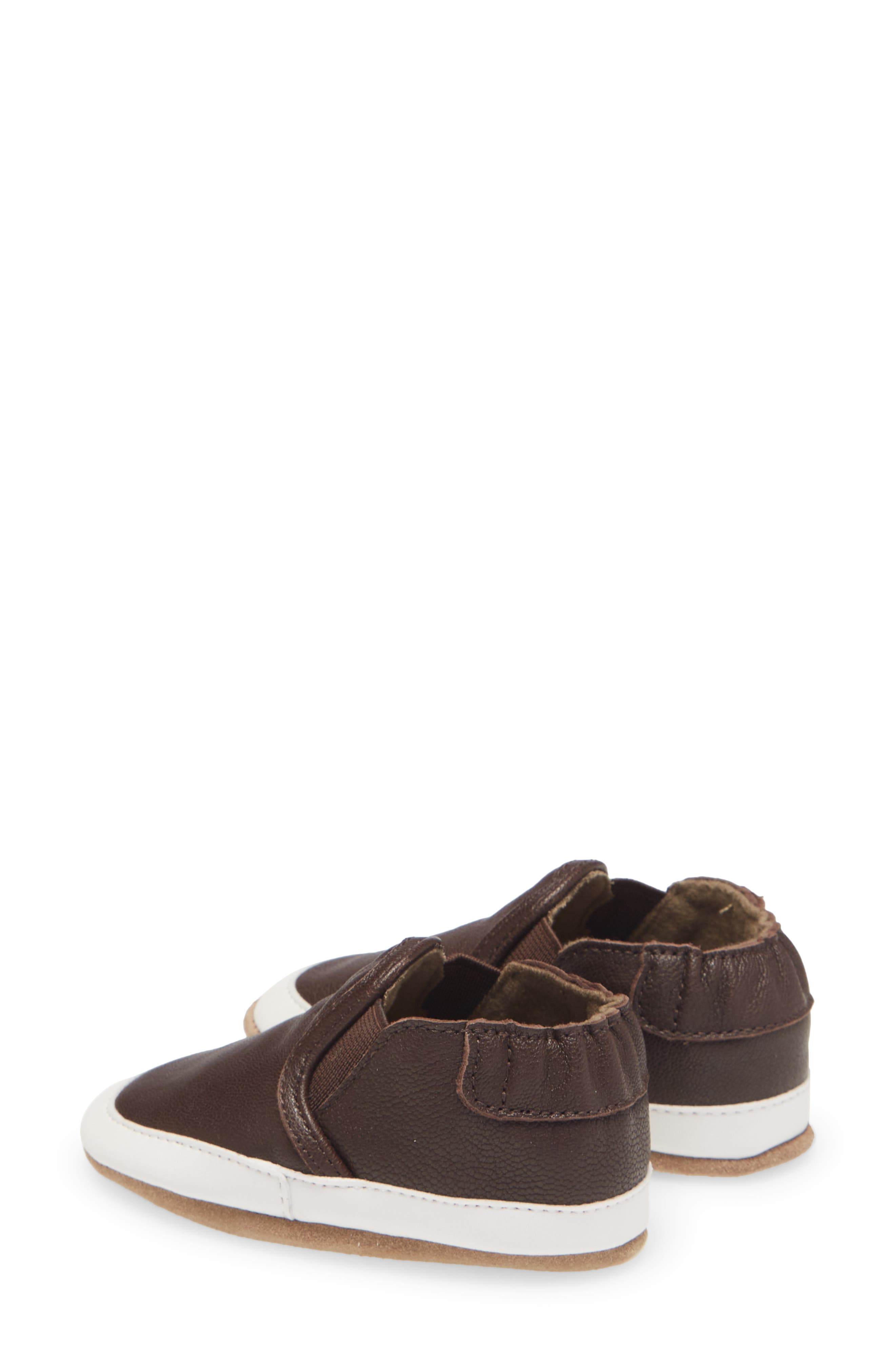 Robeez<sup
®</sup
 Kids
 Liam Crib Shoe, Alternate, color, Brown