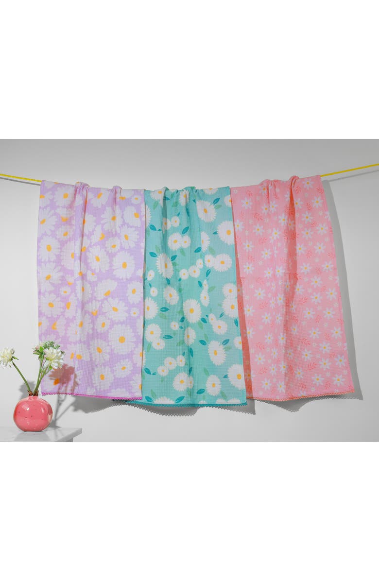 Tiramisu The Meadowland Daisy of 3 Cotton Waffle Kitchen Towels, Alternate, color, Pastel Pink/ Aqua