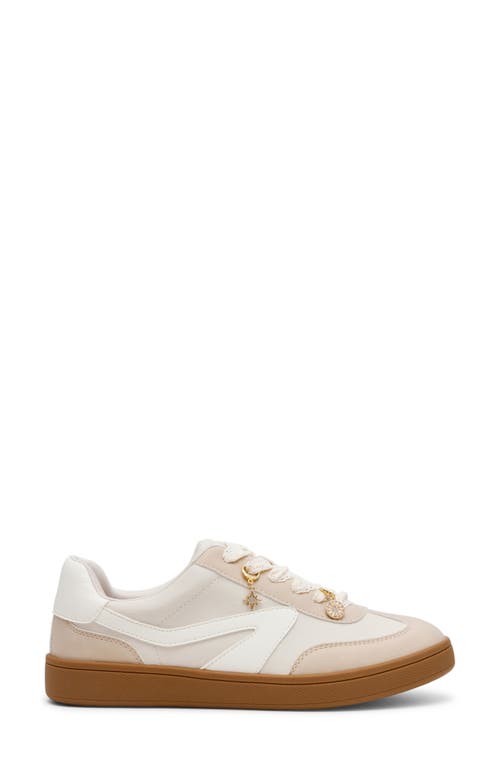 Dolce Vita Dv By  Voyage Sneaker