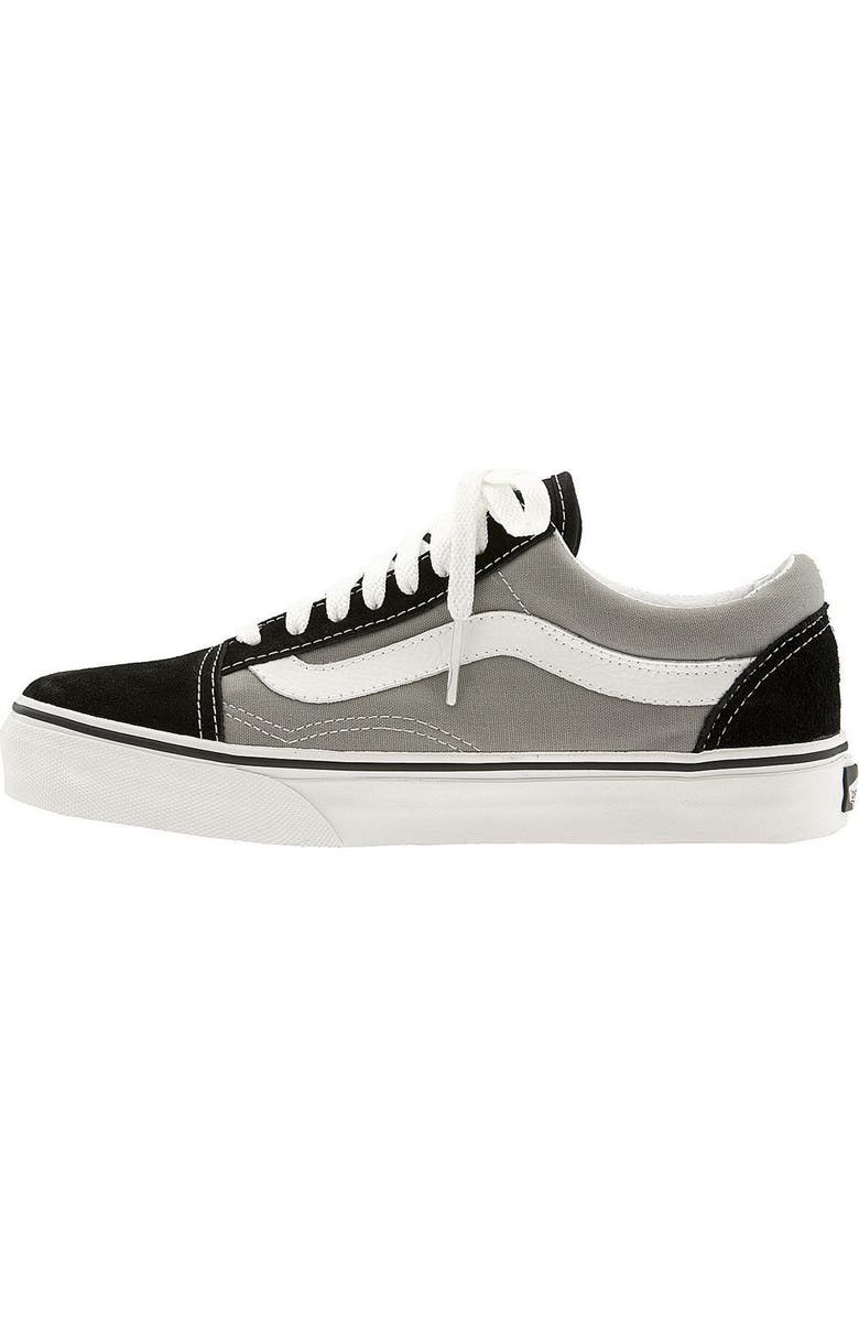 Vans Old Skool Sneaker, Alternate, color,