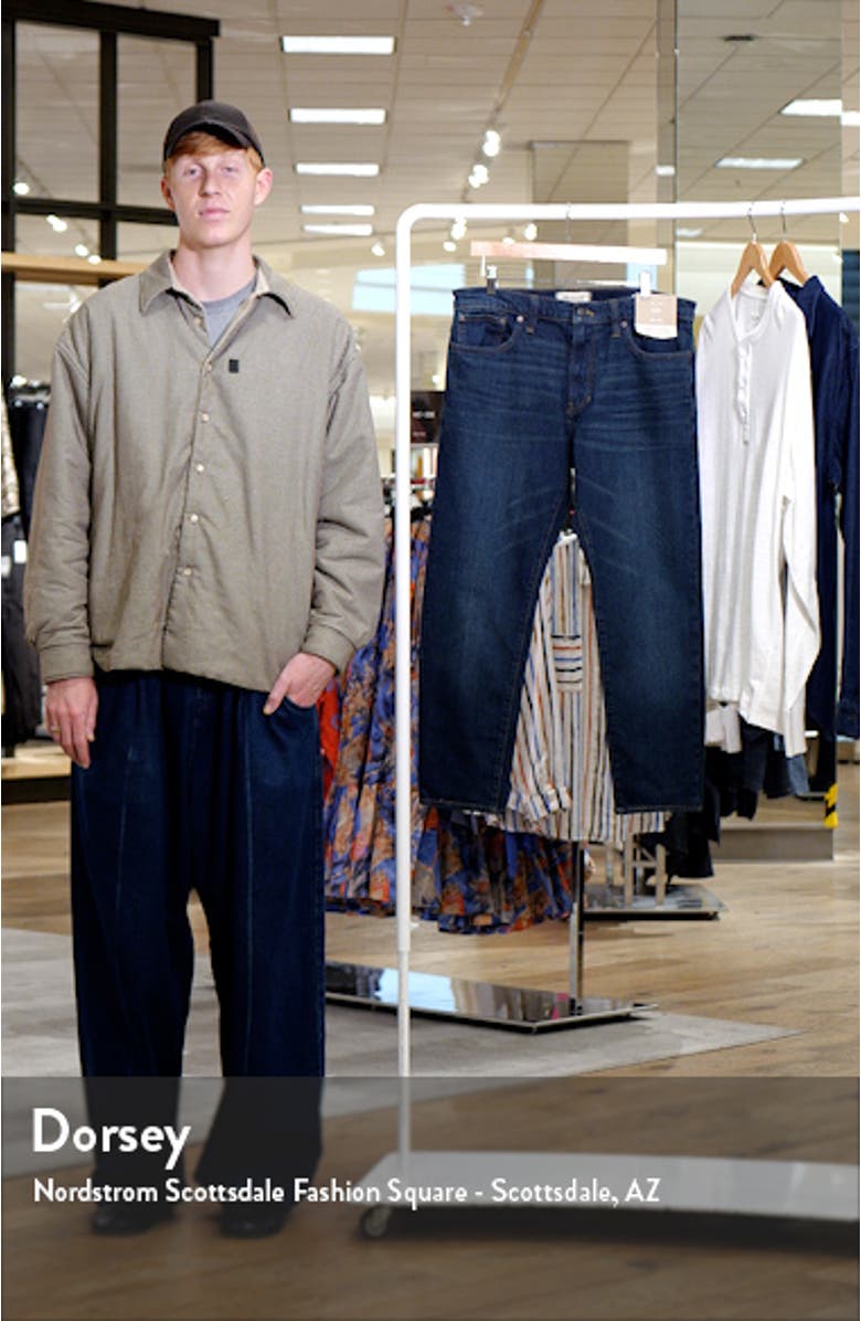 Slim Jeans, sales video thumbnail