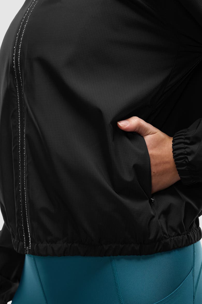 Woven Seamed Run Shell, Alternate, color, Black