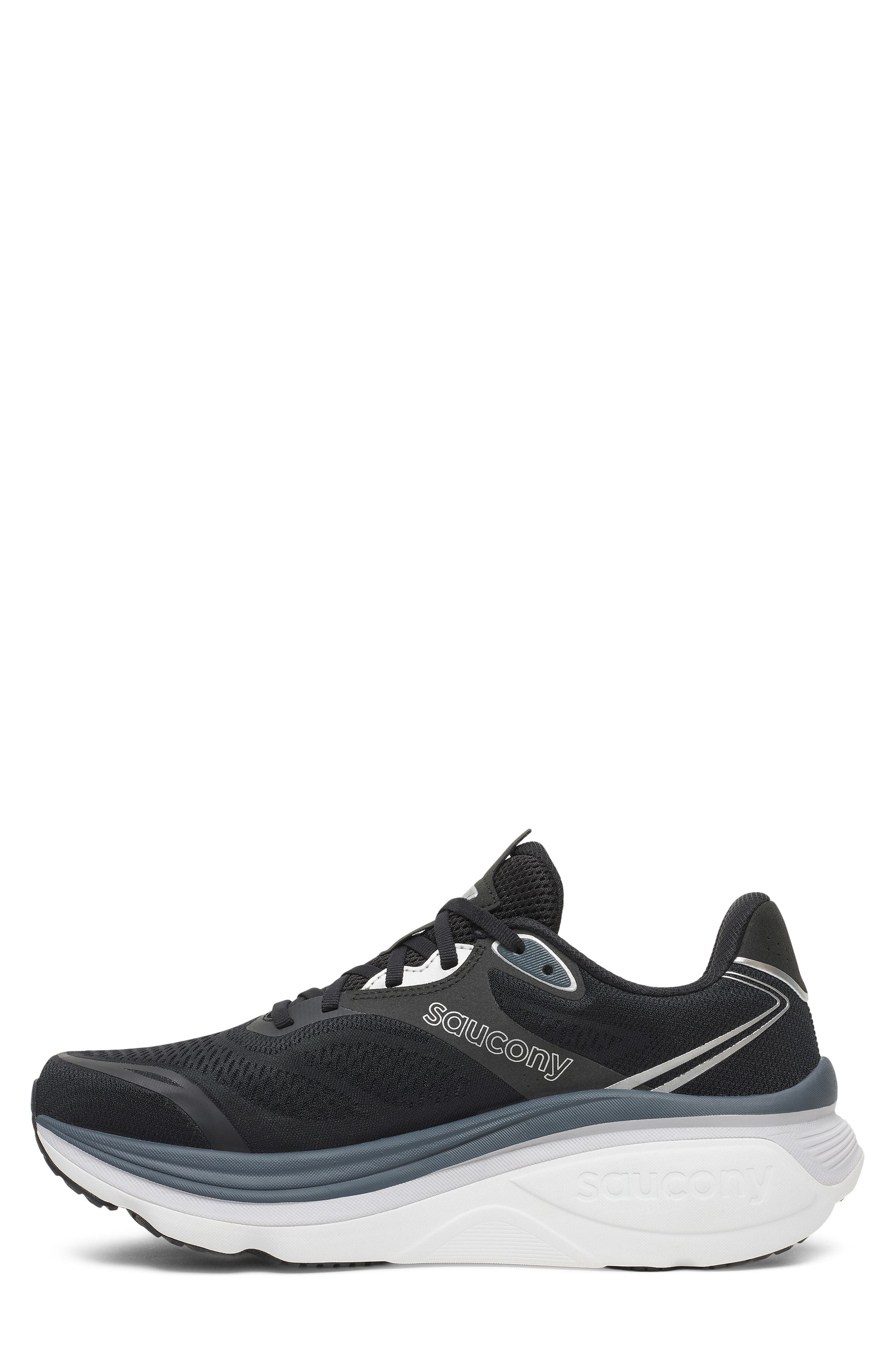 Hurricane 26 Running Shoe, Alternate, color, BLACK/ SILVER