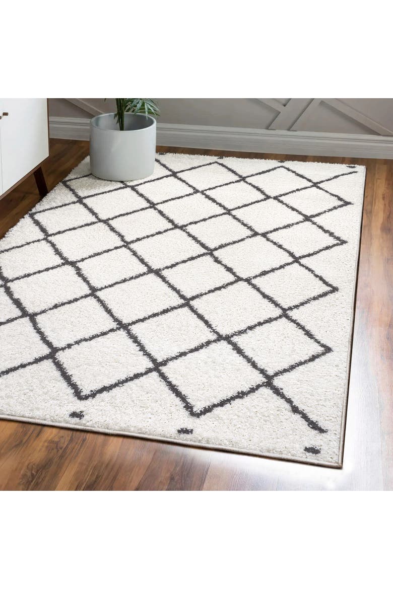 Cami Moroccan Style Diamond Shag Area Rug, Alternate, color, White/Gray