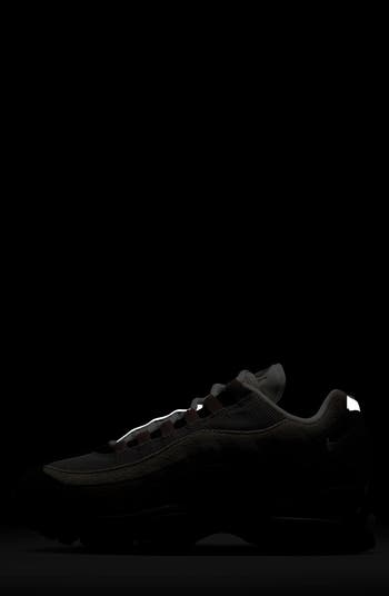 'Air Max 95 Running Shoe
