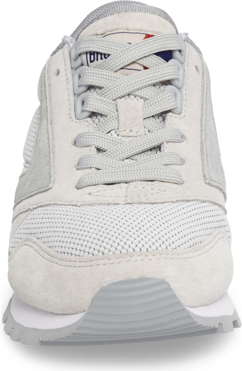 Brooks 'Chariot' Sneaker, Alternate, color,
