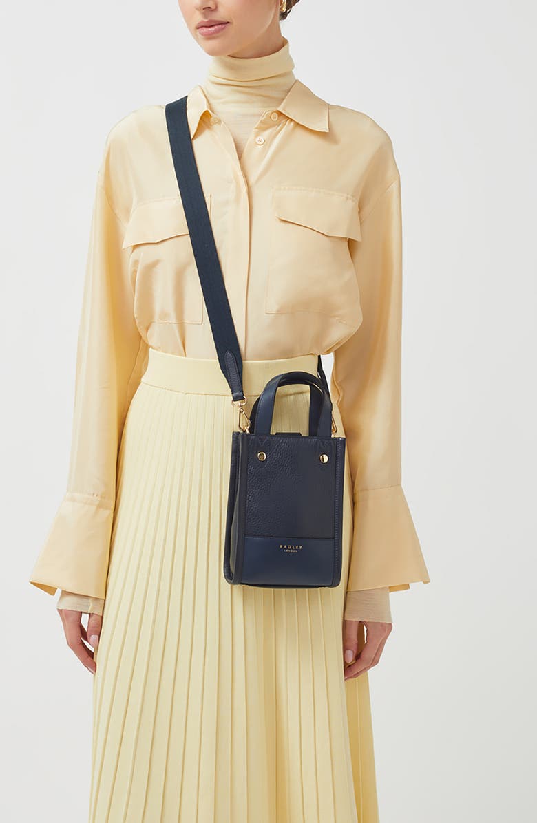 Radley Montgomery Square Small Crossbody Bag, Alternate, color,