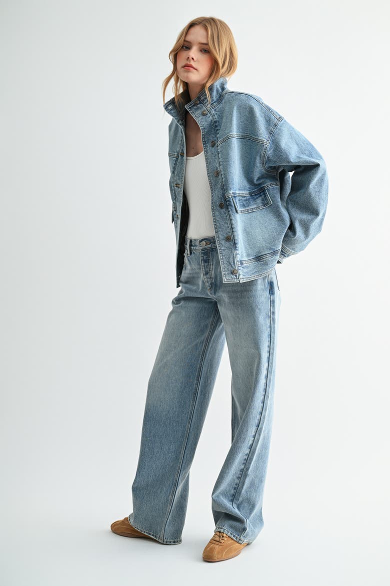The Heritage Heavyweight Oversized Mock-Neck Denim Jacket, Alternate, color, Medium Wash