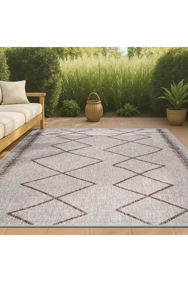 Derya  Diamond Trellis Indoor/Outdoor Area Rug, Alternate, color, Beige/Brown