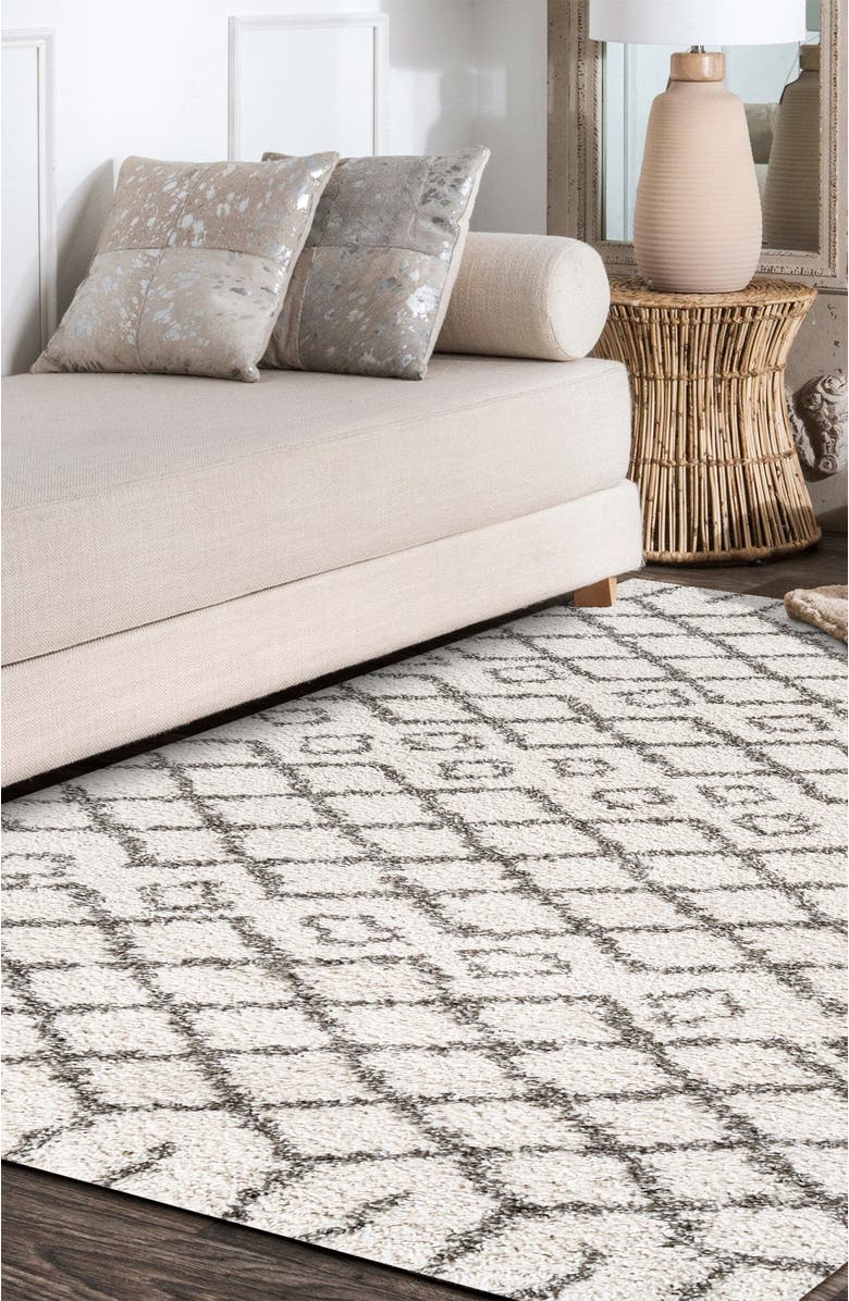 JONATHAN Y Algaida Moroccan Diamond Shag Area Rug, Alternate, color, Beige/Dark Gray
