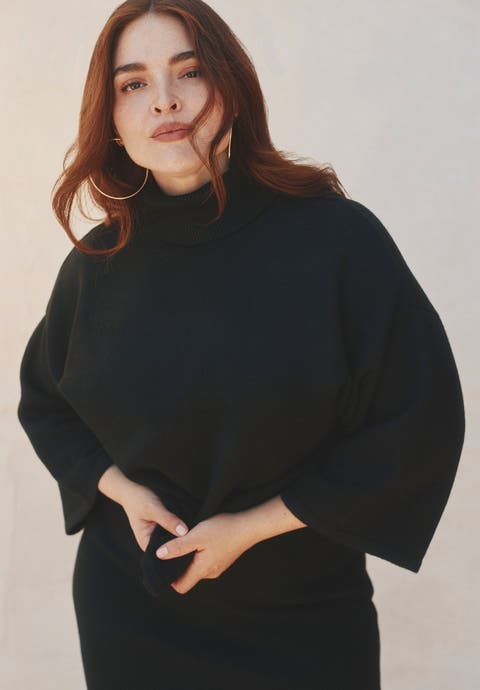 Draped Cropped Sweater (Plus)