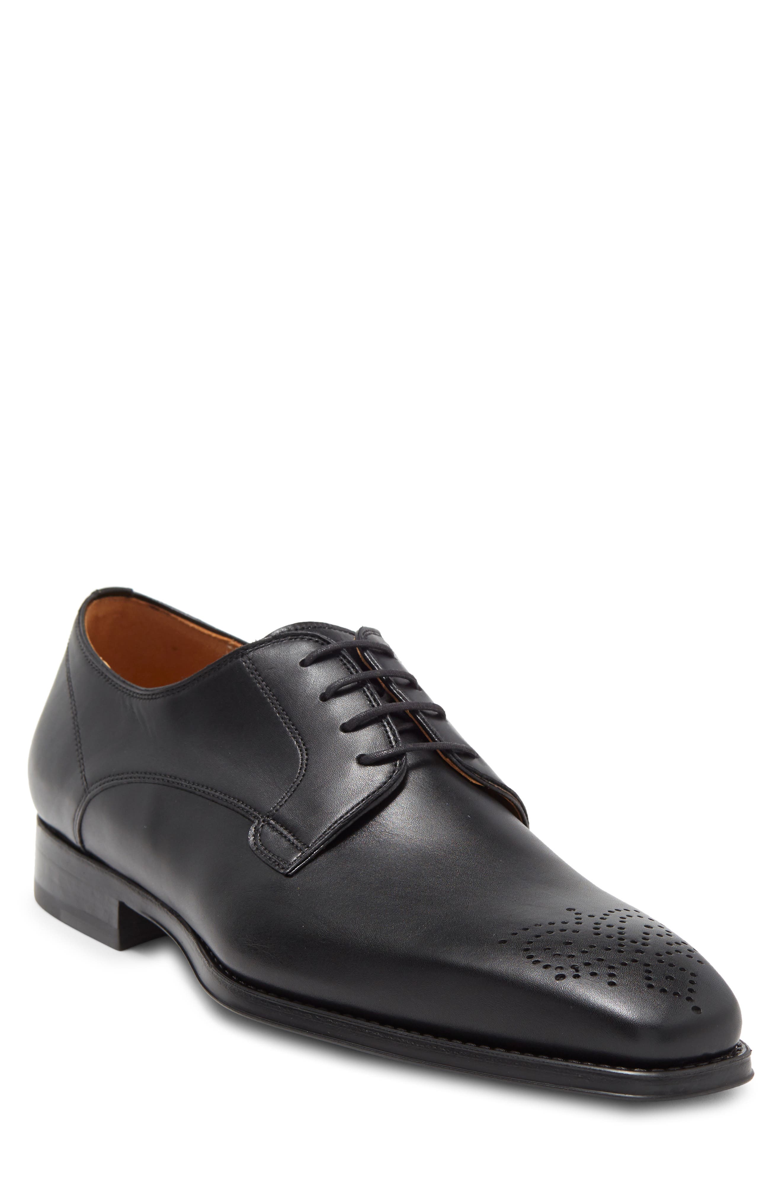 Magnanni Knight Brogue Dress Shoe, Main, color, 