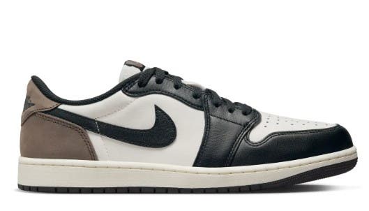 nordstrom sneaker calendar