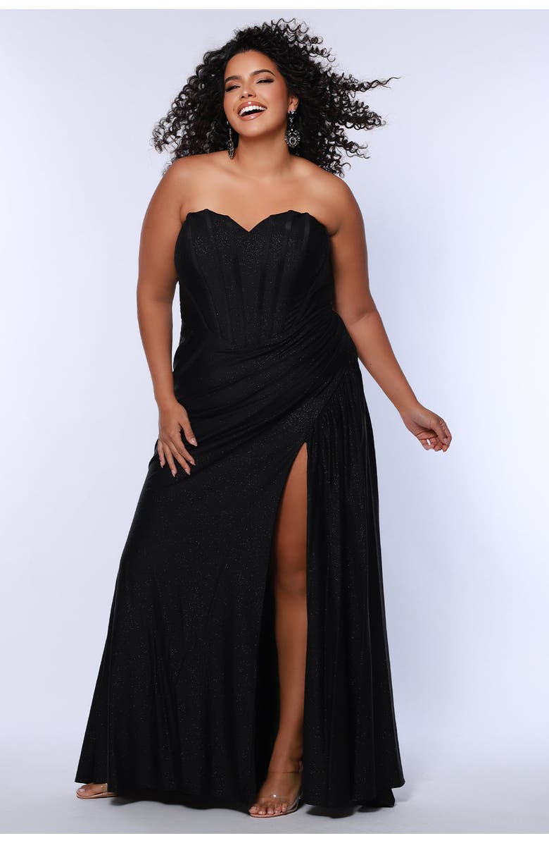 Sydney's Closet Strapless Corset Slim Fitted Plus Size Gown, Main, color, Onyx