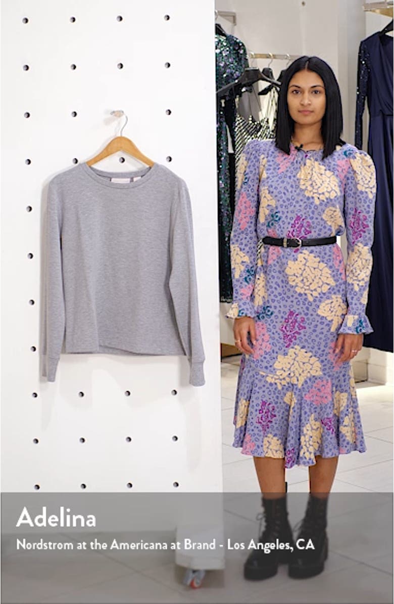 Fleece Pullover, sales video thumbnail