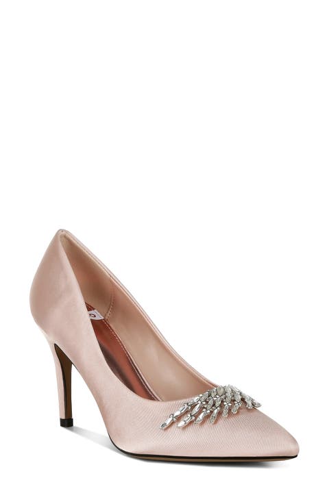Rhodolia Diamente Brooch Pump (Women)