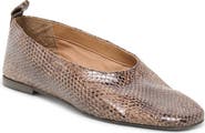 Dolce Vita Kory Flat