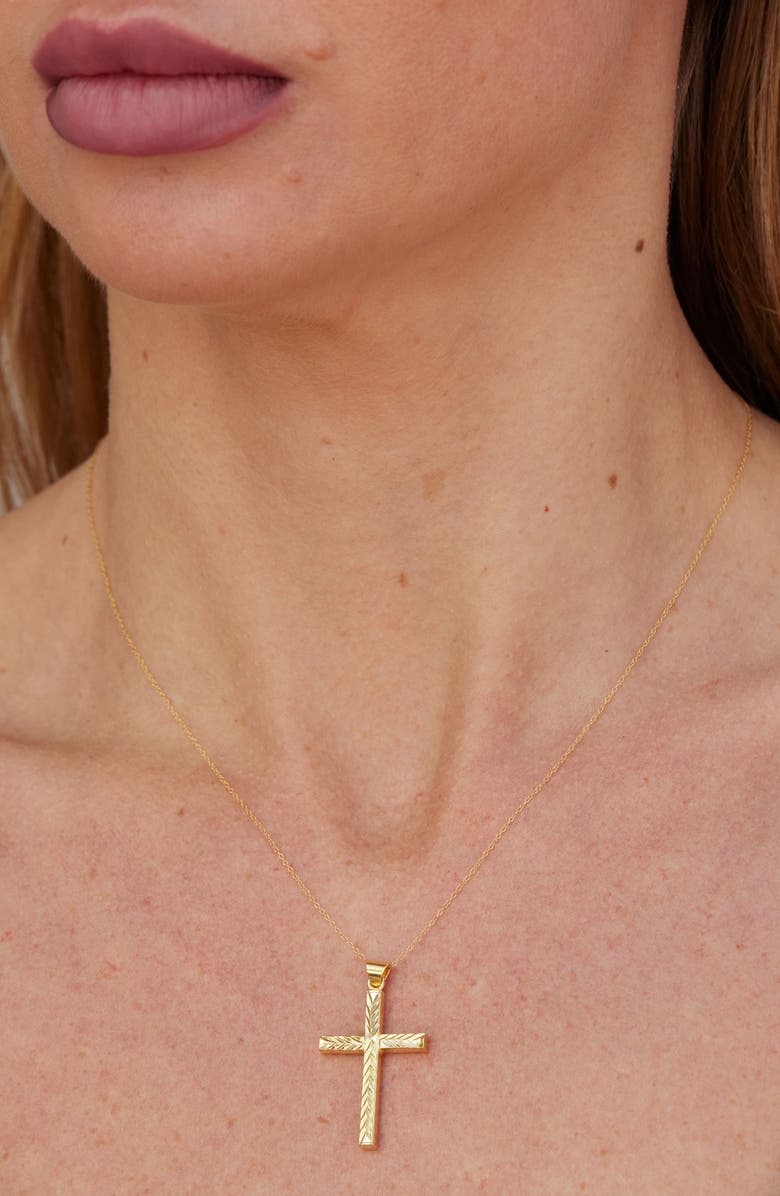SAVVY CIE JEWELS Textured Cross Pendant Necklace, Alternate, color, Gold