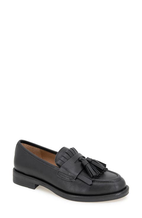 Cydney Tassel Kiltie Penny Loafer (Women)