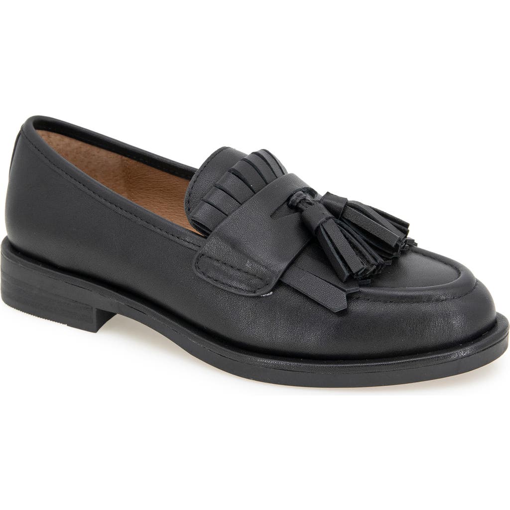GENTLE SOULS BY KENNETH COLE GENTLE SOULS BY KENNETH COLE CYDNEY TASSEL KILTIE PENNY LOAFER