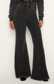 Good American Jeanius Flare Pants