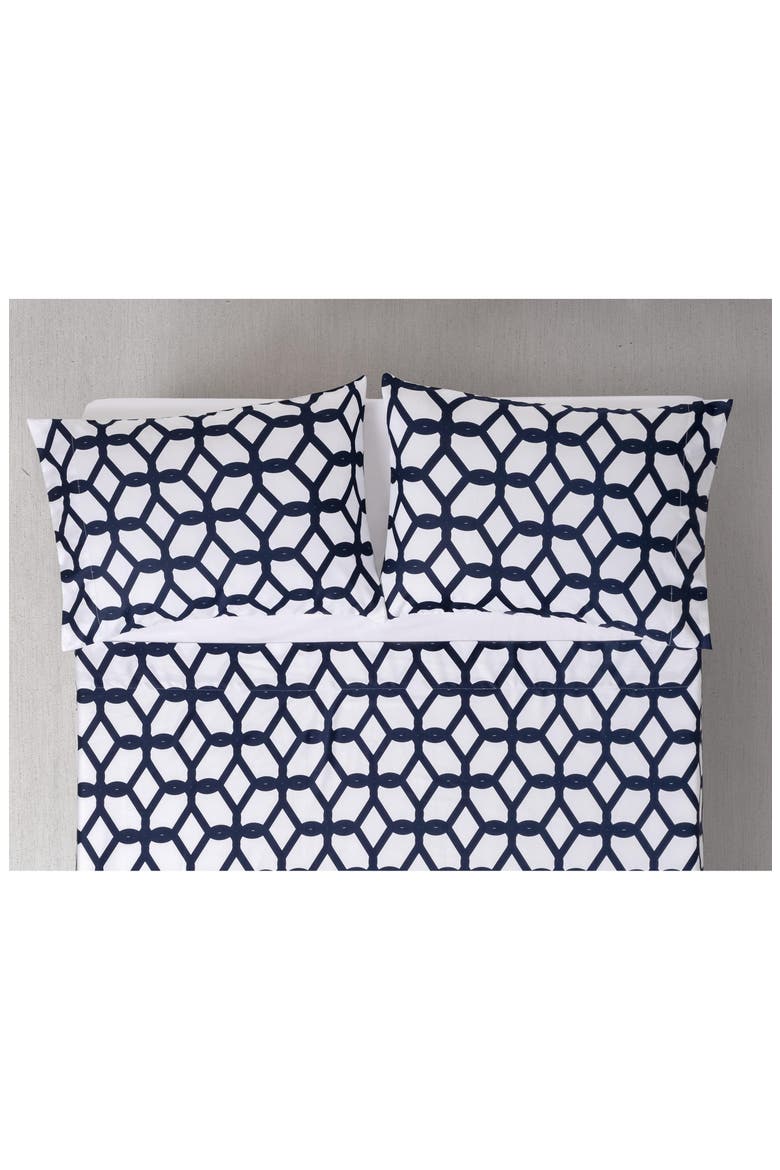 Set of Two Chain Print Pillowcases, Alternate, color, NAVY