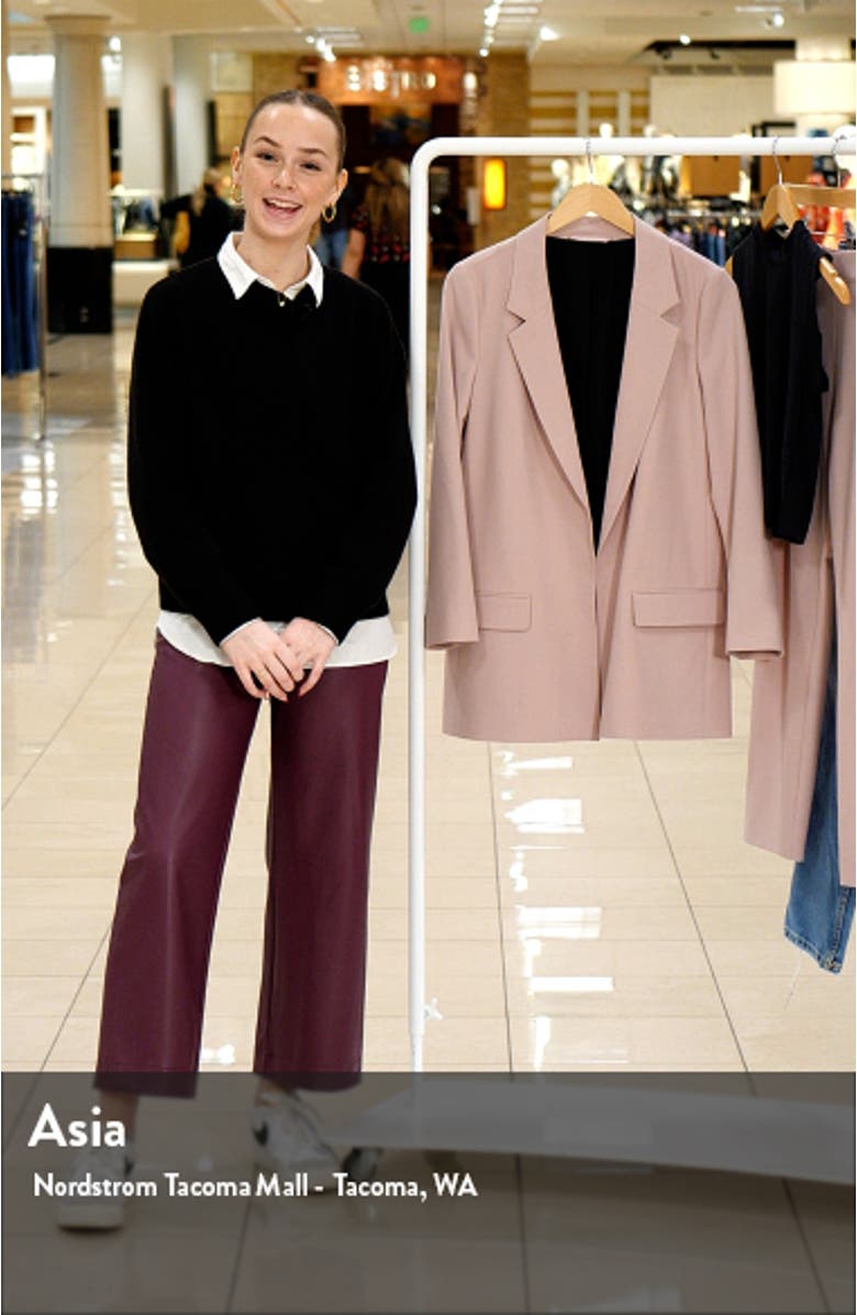 Aleida Blazer, sales video thumbnail